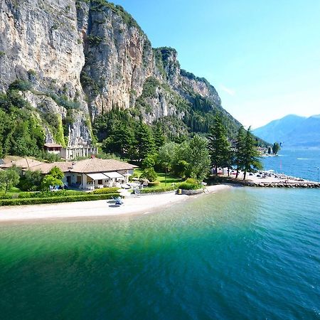 티날레 Torre Degli Ulivi B&B 외부 사진