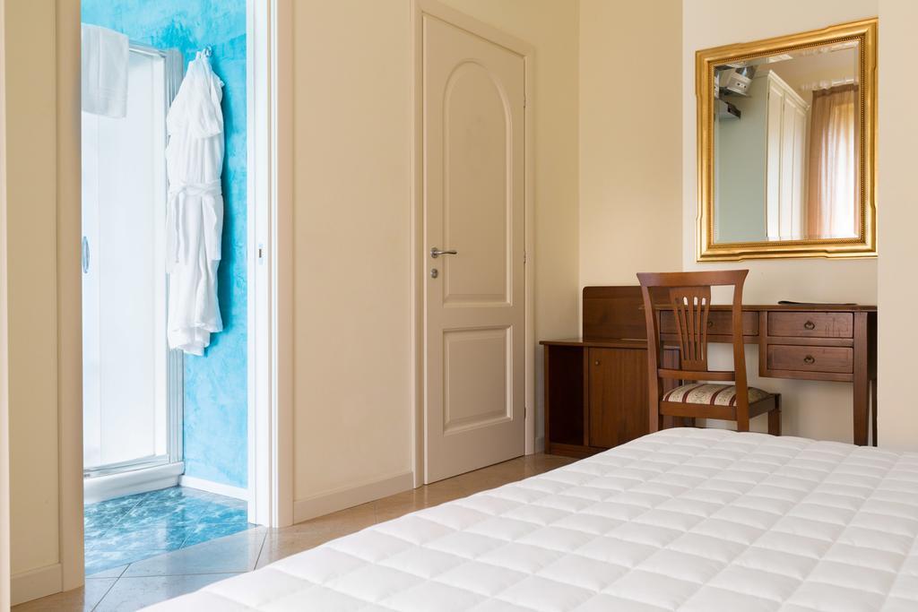 티날레 Torre Degli Ulivi B&B 외부 사진