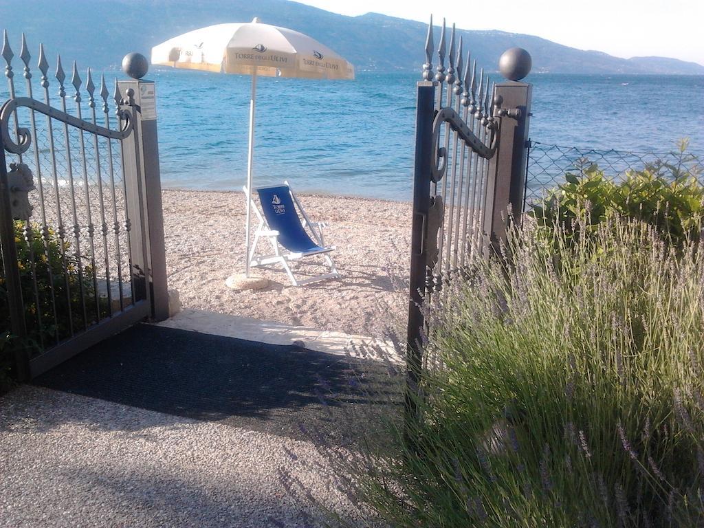 티날레 Torre Degli Ulivi B&B 외부 사진