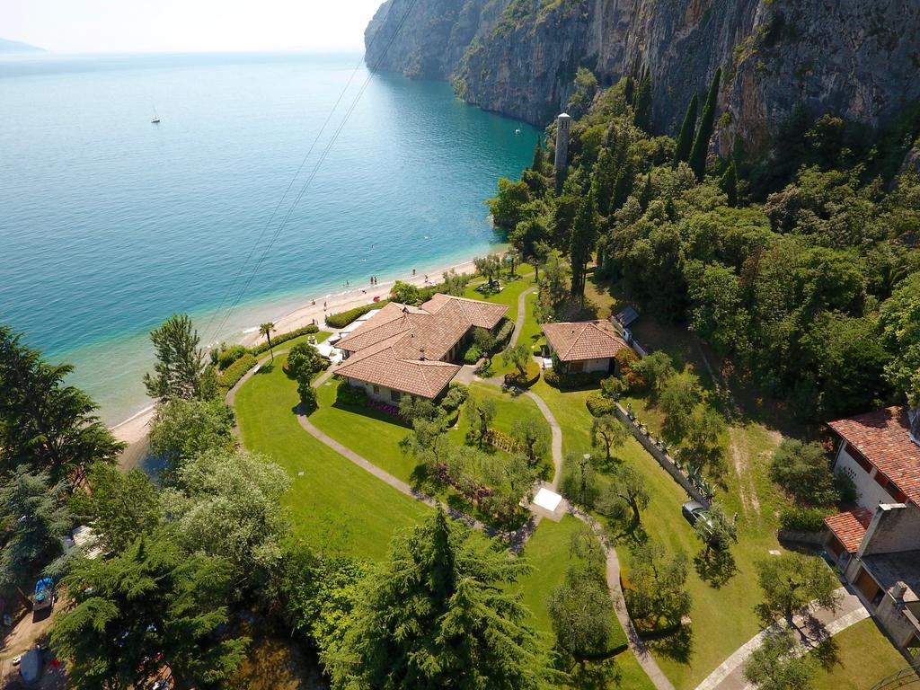 티날레 Torre Degli Ulivi B&B 외부 사진