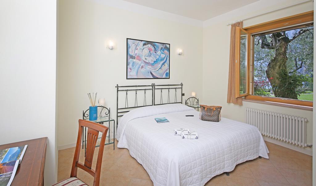 티날레 Torre Degli Ulivi B&B 외부 사진