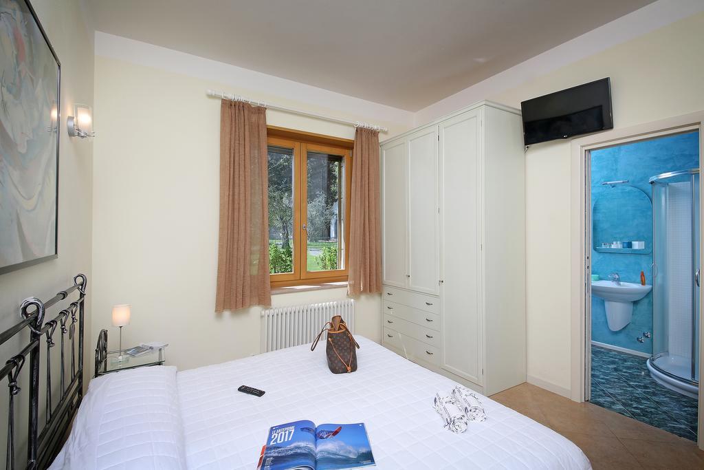 티날레 Torre Degli Ulivi B&B 외부 사진