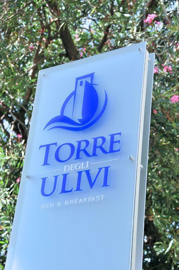 티날레 Torre Degli Ulivi B&B 외부 사진